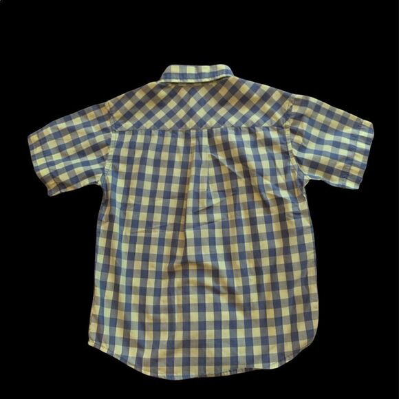 ⭐️BASIC Edition Boys Button up - Picture 2 of 2